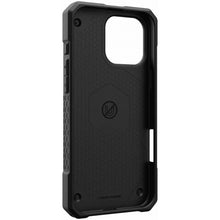 Заредете изображение във визуализатора на галерията – Гръб UAG Urban Armor Gear MONARCH PRO за IPHONE 16 Pro Max carbon fiber
