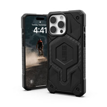 Заредете изображение във визуализатора на галерията – Гръб UAG Urban Armor Gear MONARCH за IPHONE 16 Pro Max carbon fiber

