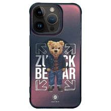 Заредете изображение във визуализатора на галерията – ZUCK BEAR case CALIFORNIA COOL MAG compatible with MagSafe for IPHONE 15 Pro jeans
