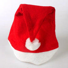 Заредете изображение във визуализатора на галерията – Santa Claus hat with pompom RC-K-296 red
