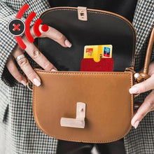Заредете изображение във визуализатора на галерията – RFID Anti-Theft protective case for payment cards RC-K-1199
