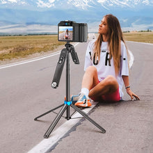 Заредете изображение във визуализатора на галерията – HOCO selfie stick with bluetooth remonte control K22 black
