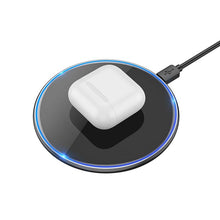 Заредете изображение във визуализатора на галерията – HOCO wireless charger with light 2A 15W CW6 Pro black
