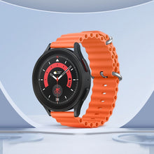 Заредете изображение във визуализатора на галерията – HOCO silicone strap 22 mm WH01 orange
