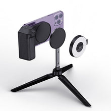 Заредете изображение във визуализатора на галерията – Mini magnetic phone stand with light compatible with MagSafe black

