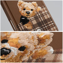 Заредете изображение във визуализатора на галерията – Гръб ZUCK BEAR DARREN compatible with MagSafe 16 Pro Max champaign златист
