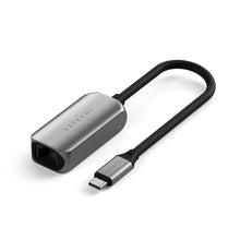 Заредете изображение във визуализатора на галерията – SATECHI adapter Type C to Ethernet 2,5 Gigabit ST-AE25M space gray
