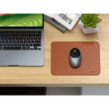 Заредете изображение във визуализатора на галерията – SATECHI vegan leather mouse pad ST-LMPN brown
