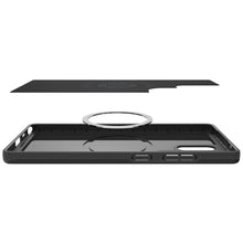 Заредете изображение във визуализатора на галерията – Оригинален гръб SPIGEN THIN FIT MAG compatible with MagSafe for SAMSUNG S25 Ultra черен
