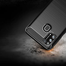 Заредете изображение във визуализатора на галерията – Гръб CARBON за SAMSUNG M31 черен
