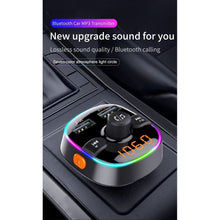 Заредете изображение във визуализатора на галерията – MP3 bluetooth предавател 5.0 + TF четец на карти + 2 x USB A QC3.0 BC52L черен
