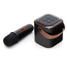 Заредете изображение във визуализатора на галерията – Говорител bluetooth Mini + безжичен микрофон LED Y1 черен
