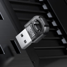 Заредете изображение във визуализатора на галерията – HOCO адаптер USB A bluetooth UA28 прозрачен черен
