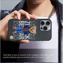 Заредете изображение във визуализатора на галерията – Гръб ZUCK BEAR SAN FRANCISCO FORTUNE for IPHONE 16 Pro Max social vibe
