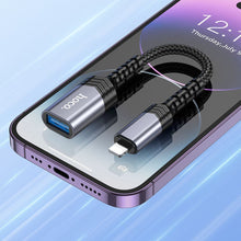 Заредете изображение във визуализатора на галерията – HOCO adapter iPhone Lightning 8-pin (male) to USB (female) 3.0 UA24 black
