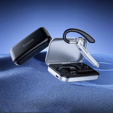 Заредете изображение във визуализатора на галерията – HOCO wireless earphone bluetooth DES48 silver
