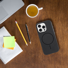 Заредете изображение във визуализатора на галерията – Glossy Mag Cover compatible with MagSafe for IPHONE 14 PRO MAX black
