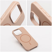 Заредете изображение във визуализатора на галерията – Glossy Mag Cover compatible with MagSafe for IPHONE 15 PLUS desert gold
