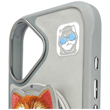 Заредете изображение във визуализатора на галерията – NIMMY case GLASSES COOL CAT compatible with MagSafe for IPHONE 16 gray

