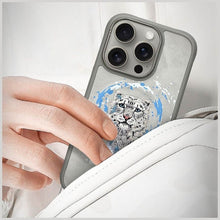 Заредете изображение във визуализатора на галерията – NIMMY case PANTHER compatible with MagSafe for IPHONE 16 Pro light gray
