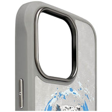 Заредете изображение във визуализатора на галерията – NIMMY case PANTHER compatible with MagSafe for IPHONE 16 Pro light gray
