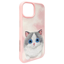 Заредете изображение във визуализатора на галерията – Гръб NIMMY BIG EYED PET 2.0 Cat за IPHONE 15 розов
