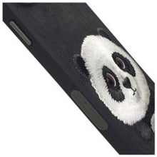 Заредете изображение във визуализатора на галерията – Гръб NIMMY BIG EYED PET 2.0 Panda за IPHONE 15 Pro Max черен
