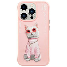 Заредете изображение във визуализатора на галерията – Гръб NIMMY GLASSES COOL CAT за IPHONE 15 Pro Max розов
