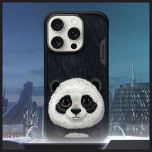 Заредете изображение във визуализатора на галерията – NIMMY case BIG EYED PET 2.0 Panda for IPHONE 16 Pro Max black

