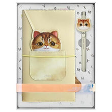 Заредете изображение във визуализатора на галерията – NIMMY set 2in1 notebook + pen BIG EYED PET 2.0 Cat khaki
