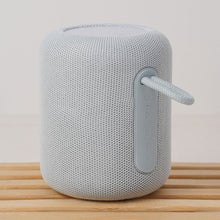 Заредете изображение във визуализатора на галерията – HOCO speaker bluetooth 5W HC30 grey
