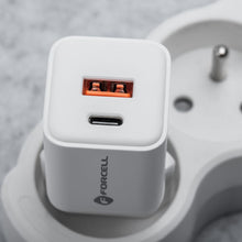 Заредете изображение във визуализатора на галерията – FORCELL F-ENERGY Mini GaN III VT-35C travel charger with 1 x Type C + 1x USB A sockets, PD QC4.0 35W white
