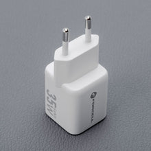 Заредете изображение във визуализатора на галерията – FORCELL F-ENERGY Mini GaN III VT-35C travel charger with 1 x Type C + 1x USB A sockets, PD QC4.0 35W white
