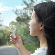 Заредете изображение във визуализатора на галерията – Portable fan LLD-F83F white
