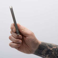 Заредете изображение във визуализатора на галерията – FORCELL F-ENERGY F5K8 Super Slim powerbank compatible with MagSafe PD3.0 QC4.0 15W 5000 mAh titanium dessert
