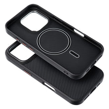 Заредете изображение във визуализатора на галерията – Carbon Elite Mag Cover compatible with MagSafe for IPHONE 17 PRO black
