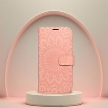 Заредете изображение във визуализатора на галерията – Калъф тип книга MEZZO за IPHONE 17 Pro Max mandala праскова fuzz
