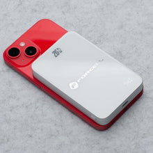 Заредете изображение във визуализатора на галерията – FORCELL F-ENERGY F10K8 Super Slim powerbank compatible with MagSafe PD3.0 QC4.0 15W 10000 mAh white
