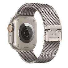 Заредете изображение във визуализатора на галерията – FORCELL F-DESIGN FA11 stainless steel strap for APPLE Watch 38 / 40 / 41 mm silver
