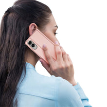 Заредете изображение във визуализатора на галерията – Калъф тип книга DUX DUCIS SKIN PRO за SAMSUNG S25 Edge розов
