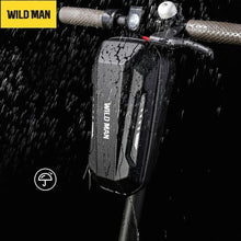 Заредете изображение във визуализатора на галерията – WILDMAN traveling bag for scooter waterproof 2L GD9 black
