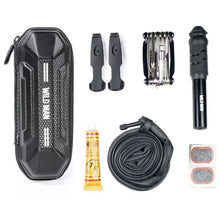 Заредете изображение във визуализатора на галерията – WILDMAN traveling bag plug into place bottle cage 0,8L XT11 black
