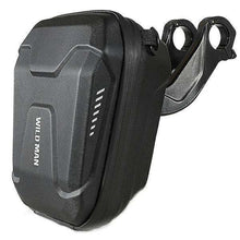 Заредете изображение във визуализатора на галерията – WILDMAN traveling bag for bike handlebars with zipper 3L E8 black
