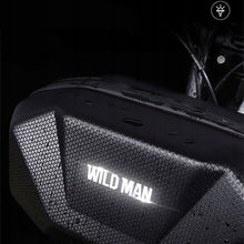 Заредете изображение във визуализатора на галерията – WILDMAN traveling bag for bike handlebars with zipper 3,5L X9 black
