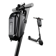 Заредете изображение във визуализатора на галерията – WILDMAN traveling bag for scooter waterproof 2L TS8 black

