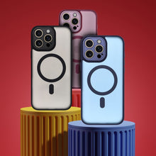 Заредете изображение във визуализатора на галерията – Гръб VARIETE MAG COVER съвместим с MagSafe за SAMSUNG A17 черен
