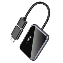 Заредете изображение във визуализатора на галерията – Wireless CarPlay adapter Hoco USB A / USB C HU1 black
