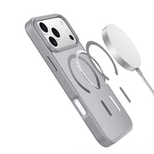 Заредете изображение във визуализатора на галерията – Гръб DUX DUCIS YIND (MagSafe) за IPHONE 17 PRO MAX сив
