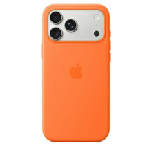 Заредете изображение във визуализатора на галерията – iPhone 17 Pro Max Silicone Case with MagSafe – Orange
