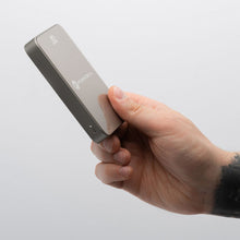 Заредете изображение във визуализатора на галерията – FORCELL F-ENERGY F10K8 Super Slim powerbank compatible with MagSafe PD3.0 QC4.0 15W 10000 mAh titanium dessert
